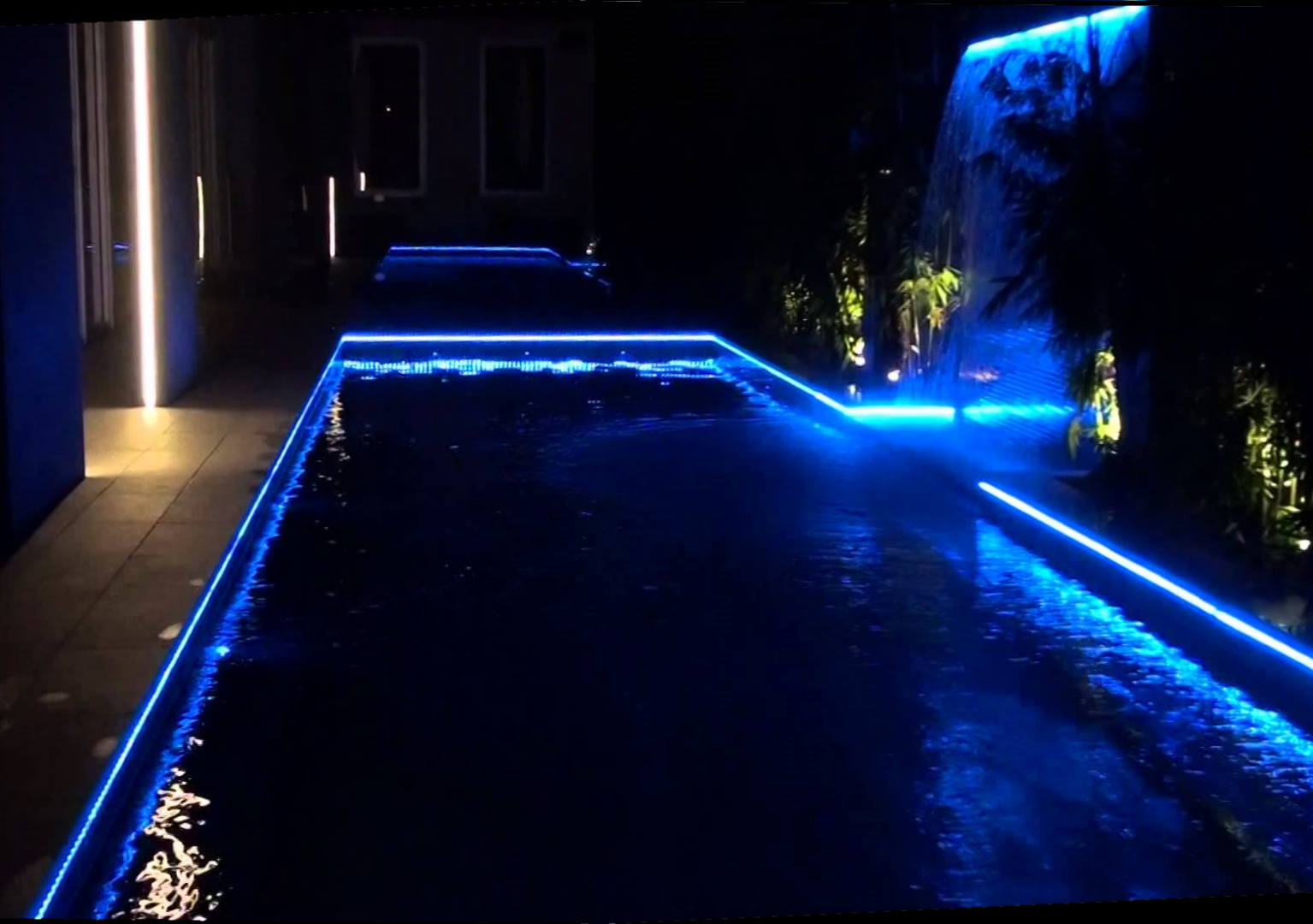 Lumistrips IT Illuminazione lineare con strisce LED